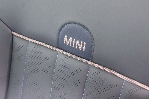 Used 2025 MINI Cooper S image 28