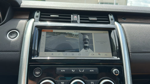 Used 2017 Land Rover Discovery HSE image 20