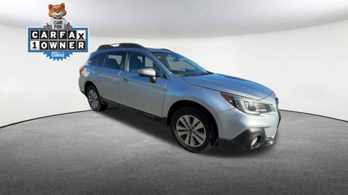 Used 2019 Subaru Outback 2.5i Premium image 2