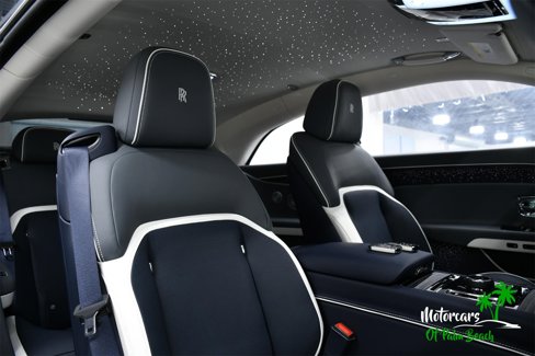 Used 2024 Rolls-Royce Spectre w/ Spectre Launch Package image 59