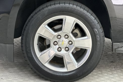 Used 2015 Chevrolet Tahoe LT w/ Luxury Package image 12