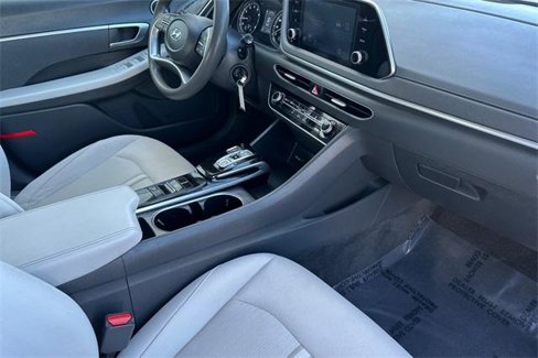 Used 2023 Hyundai Sonata SE image 16