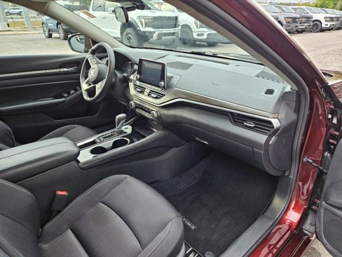 Used 2023 Nissan Altima 2.5 SV image 15