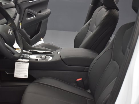 New 2026 INFINITI QX60 Luxe w/ Cargo Package image 17