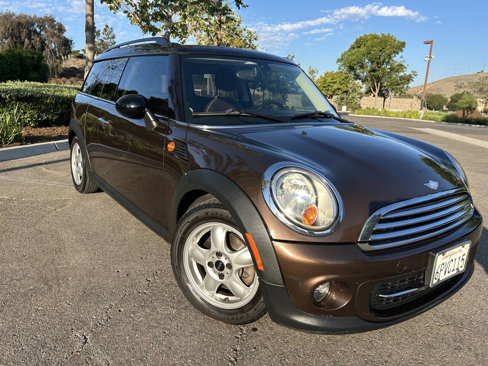 Used 2011 MINI Cooper Clubman w/ Premium Pkg image 9