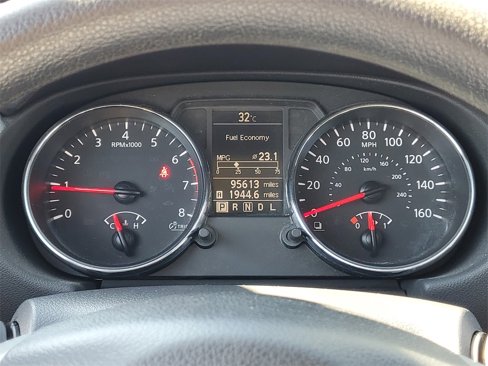 Used 2013 Nissan Rogue S image 11