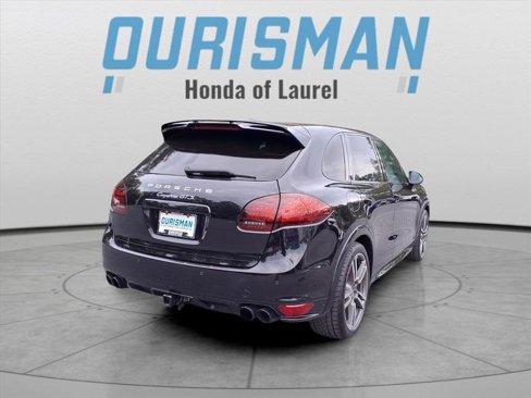 Used 2013 Porsche Cayenne GTS image 3