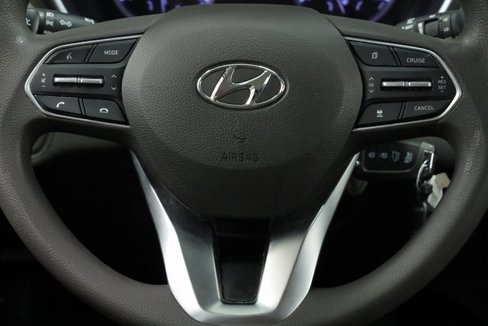 Used 2019 Hyundai Santa Fe SE image 11