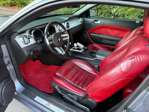 Used 2006 Ford Mustang GT Premium image 12