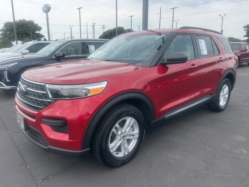 Used 2022 Ford Explorer XLT w/ Class IV Trailer Tow Package image 1