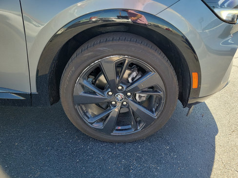 Used 2023 Buick Envision Preferred image 9