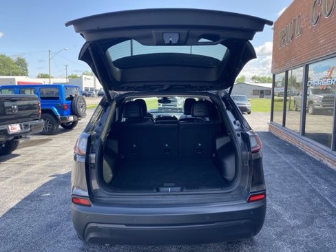 Used 2023 Jeep Cherokee Altitude Lux image 12
