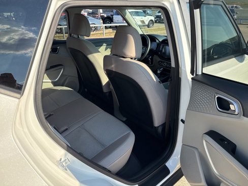 Used 2023 Kia Soul LX w/ Option Group 015 image 13
