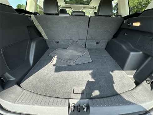 Used 2019 Ford Escape Titanium image 25