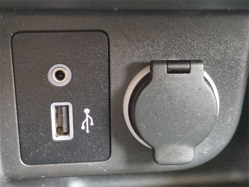 Used 2021 Nissan Kicks S image 21