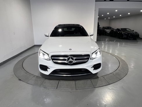 Used 2017 Mercedes-Benz E 300 4MATIC image 8