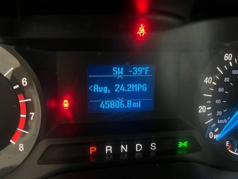 Used 2016 Ford Fusion S image 15