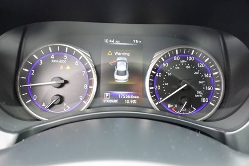 Used 2014 INFINITI Q50 Premium w/ Leather Seating Package image 16