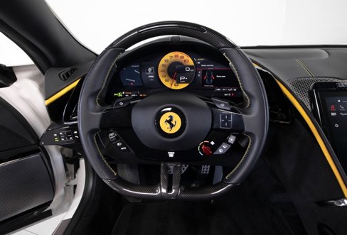 Used 2022 Ferrari Roma image 24