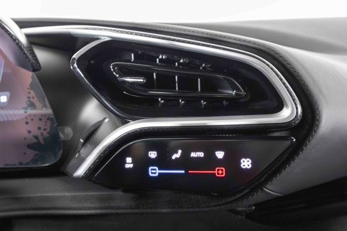 Used 2025 Ferrari 296 GTS image 34