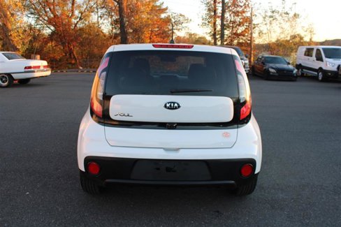 Used 2019 Kia Soul image 6