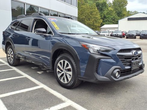 Certified 2023 Subaru Outback Premium image 2