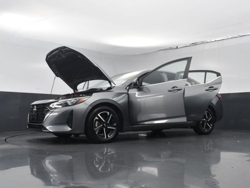 Used 2024 Nissan Sentra SV image 30