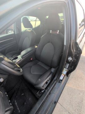 Used 2019 Toyota Camry LE image 14