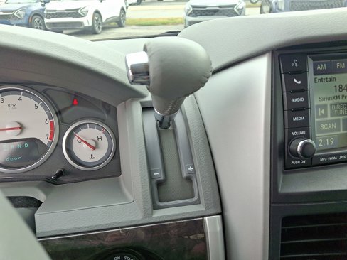 Used 2010 Dodge Grand Caravan Crew w/ Heated Seat Group image 15