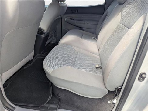 Used 2013 Toyota Tacoma PreRunner image 15