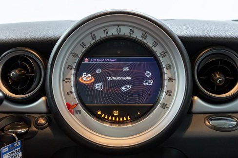 Used 2011 MINI Cooper Hardtop image 18