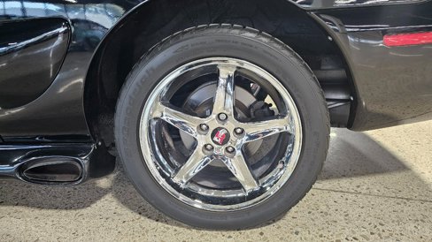 Used 1996 Ford Mustang Cobra image 8