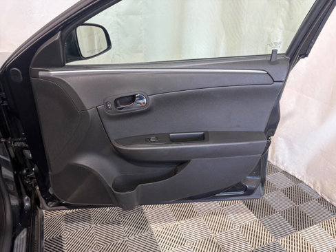 Used 2012 Chevrolet Malibu LT w/ Power Convenience Package image 12