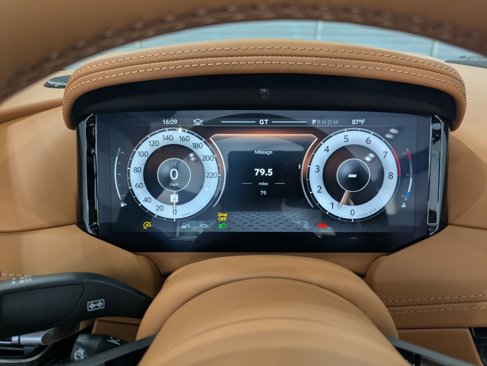 New 2025 Aston Martin DB12 Convertible image 6