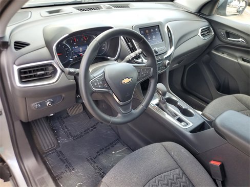 Used 2024 Chevrolet Equinox LT image 17
