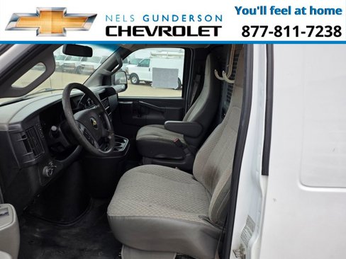 Used 2017 Chevrolet Express 3500 image 15