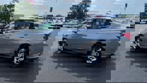 Used 2024 Chevrolet Malibu LS image 6