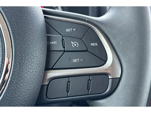 Used 2022 Jeep Renegade Latitude image 36