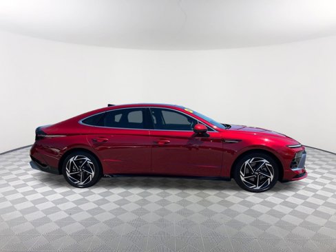 Used 2024 Hyundai Sonata SEL w/ Convenience Package image 6