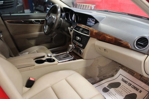 Used 2014 Mercedes-Benz C 300 4MATIC Sedan image 10
