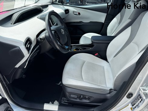 Used 2020 Toyota Prius Prime Limited image 10