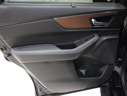 Used 2022 Acura MDX FWD w/ Technology Package image 14