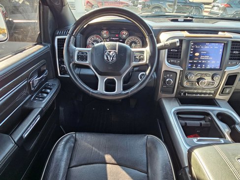 Used 2018 RAM 3500 Laramie Longhorn image 31