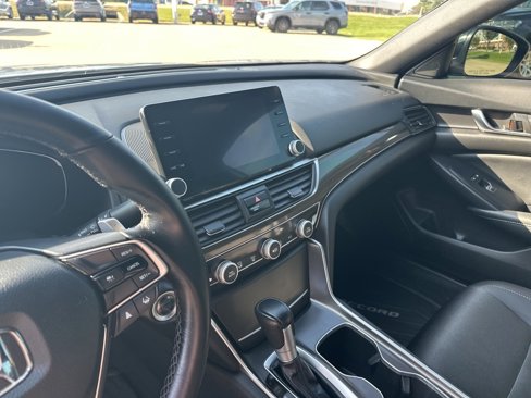 Used 2021 Honda Accord Sport image 10