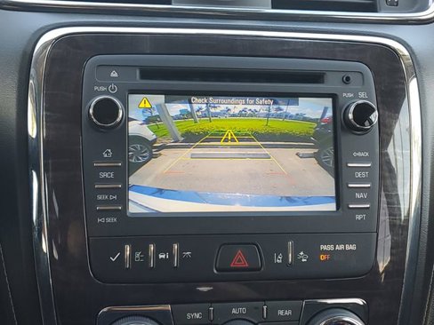 Used 2017 Buick Enclave Premium image 27