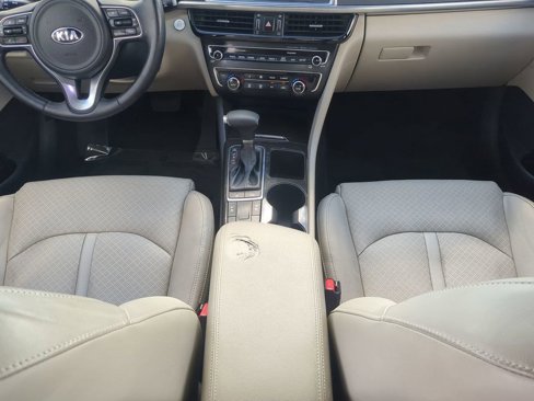 Used 2016 Kia Optima EX w/ Premium Package image 17