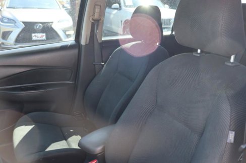 Used 2009 Toyota Yaris Sedan image 12