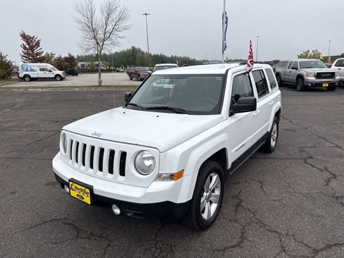 Used 2014 Jeep Patriot Latitude image 10