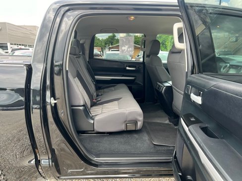 Used 2018 Toyota Tundra SR5 image 19