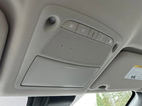 New 2025 Nissan Leaf S image 24